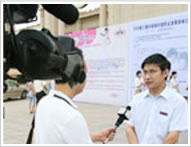 央视记者采访中国北京儿童博览会数据中心主任
